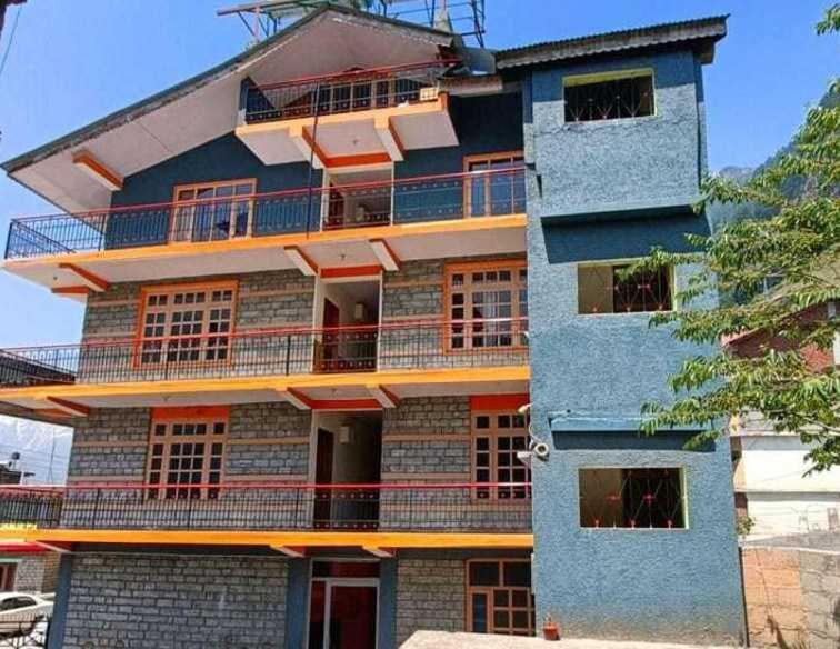 Hotel O Kundan Inn Manāli エクステリア 写真